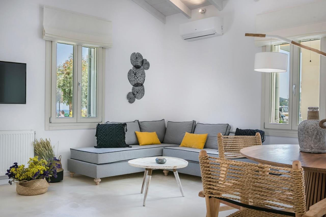 Olvio Living By The Sea Villa Sami  Exterior foto